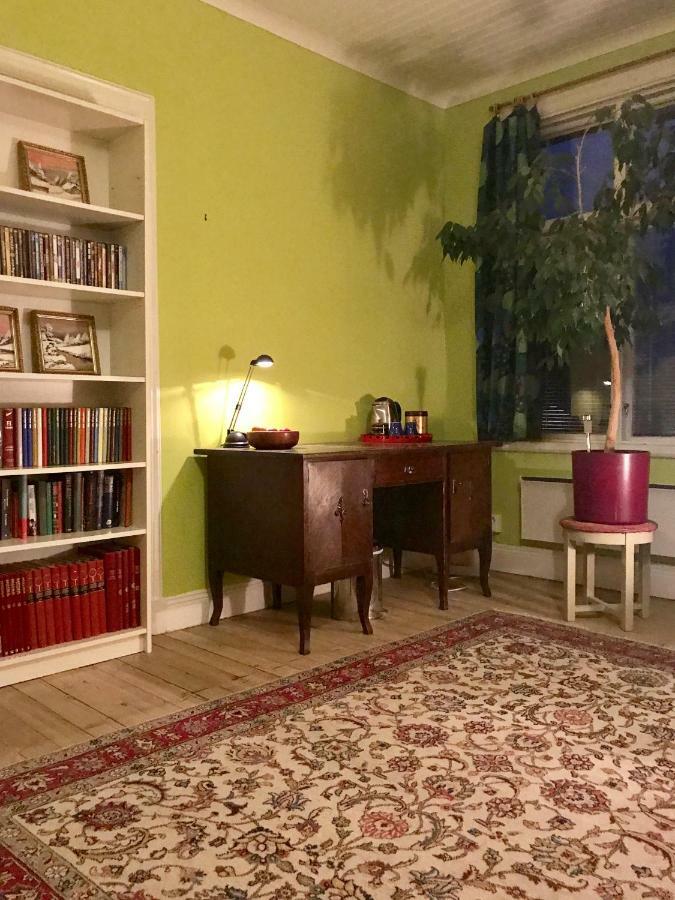 Parkgatan Villa Krylbo Экстерьер фото